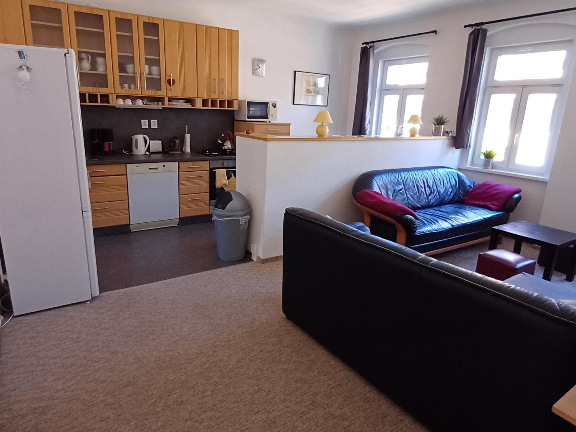 Ap 5 Alice Near Springs - 4 Rooms Карловы Вары Экстерьер фото